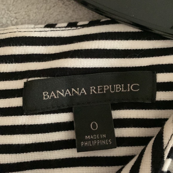 Banana Republic Black & White Striped Knit Dress size 0. - Picture 3 of 7